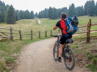 AX2010-Mittenwald-Gardasee-05-Sankt_Wallburg-016